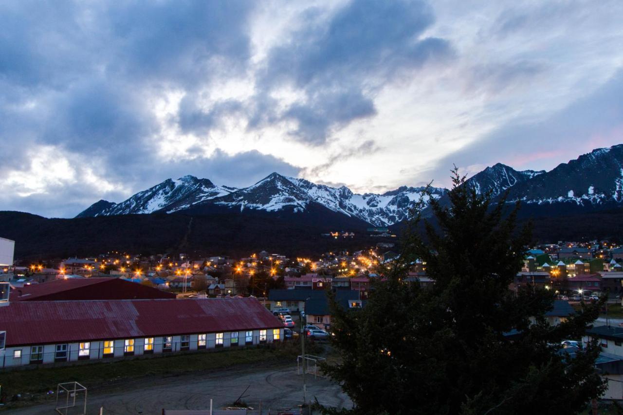 Marinas Tower Ushuaia Exterior photo